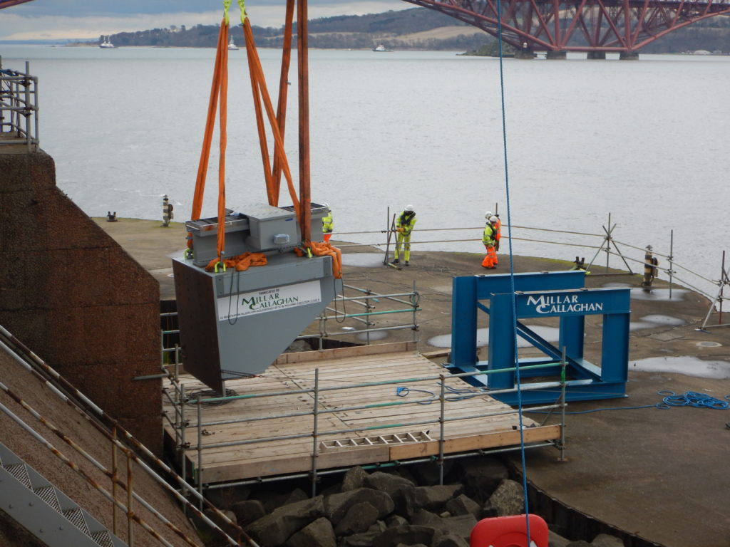 Forth Road Bridge End Link Bearing Replacement Forth Road Bridge End Link Bearing Replacement
